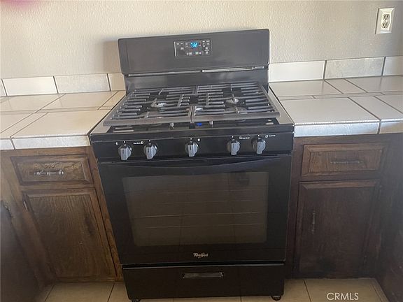 5th image of 2303 El Rancho Cir
