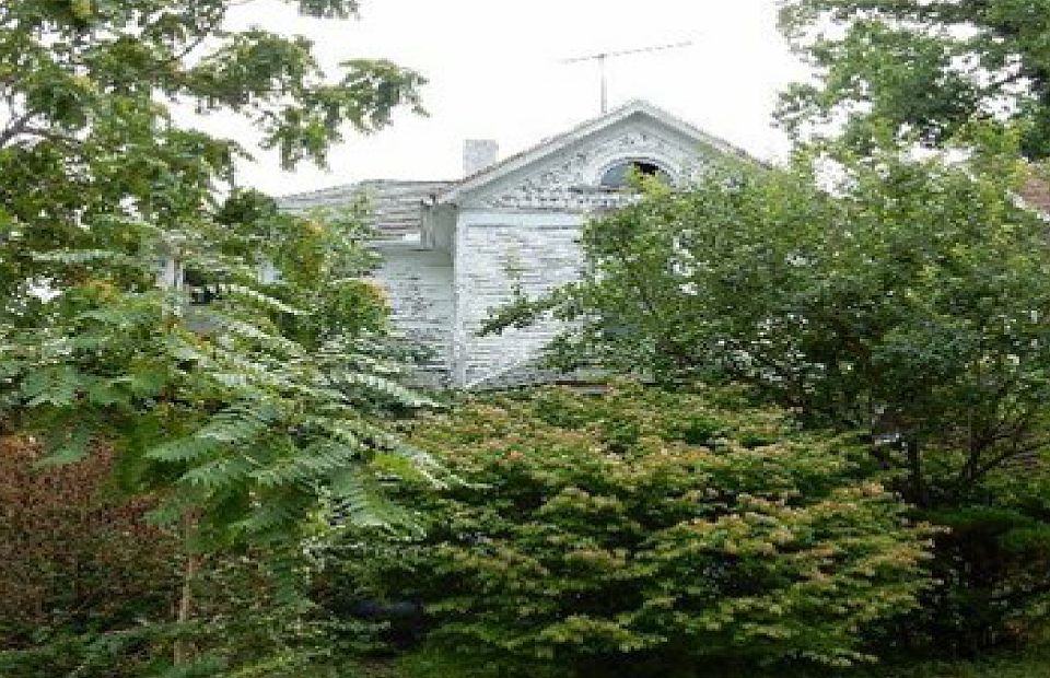 2nd image of 408 Groveland Ave