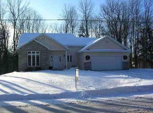 2401 Fern Ln, Wausau, WI 54401