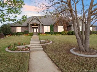 6805 S Sycamore Ave, Broken Arrow, OK 74011