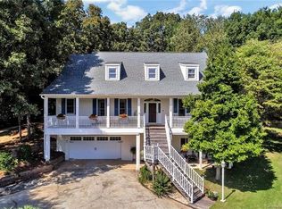26060 Neptune Lndg, Tega Cay, SC 29708
