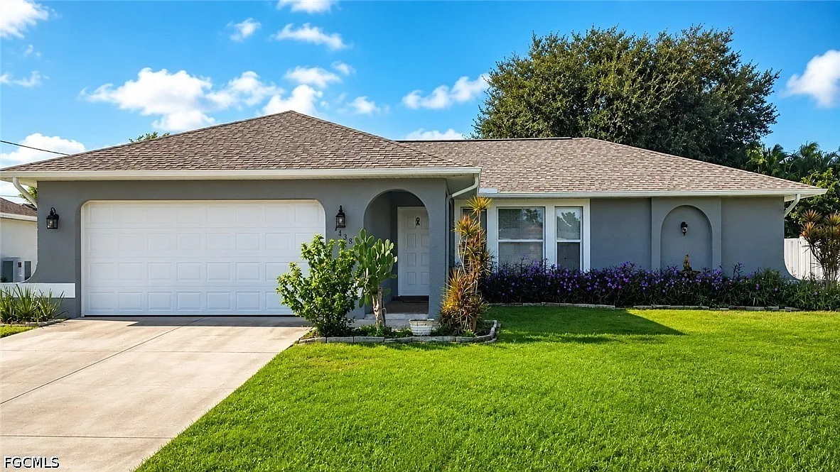 3 bed, 2.0 bath, 1210 sqft, $2,225 — Photo 1