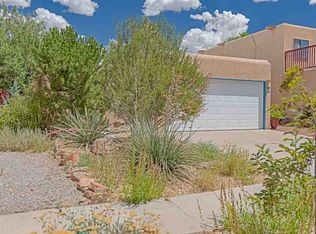 2947 Calle De Ovejas, Santa Fe, NM 87505