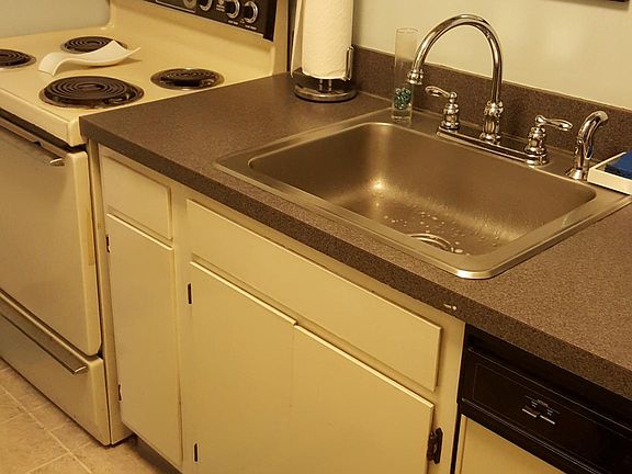 5th image of 39 Hamre Ln #C7