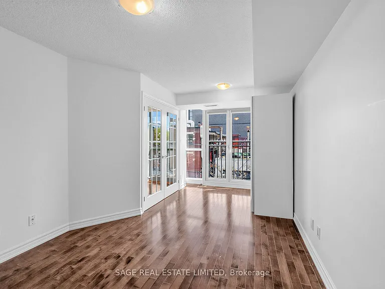 308 Palmerston Ave #315 — Photo 19