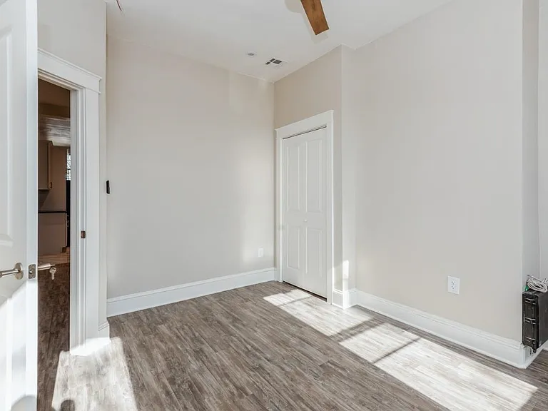 302 Union St #3 — Photo 17