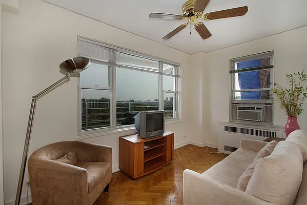 Sold by Corcoran | media 16