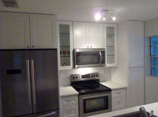 1172 S Drive Cir APT A, Delray Beach, FL 33445