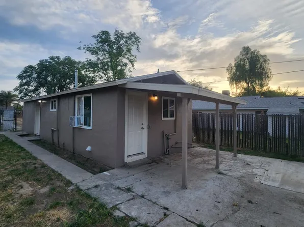 301 Braden Ave, Hanford, CA 93230