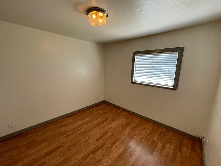 1040 Prouty Way — Photo 12
