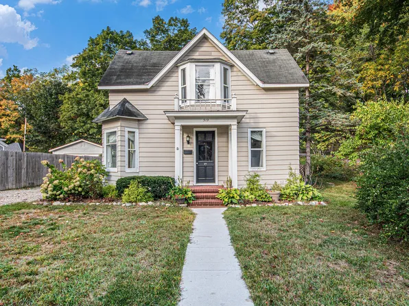 319 Pine St, Allegan, MI 49010