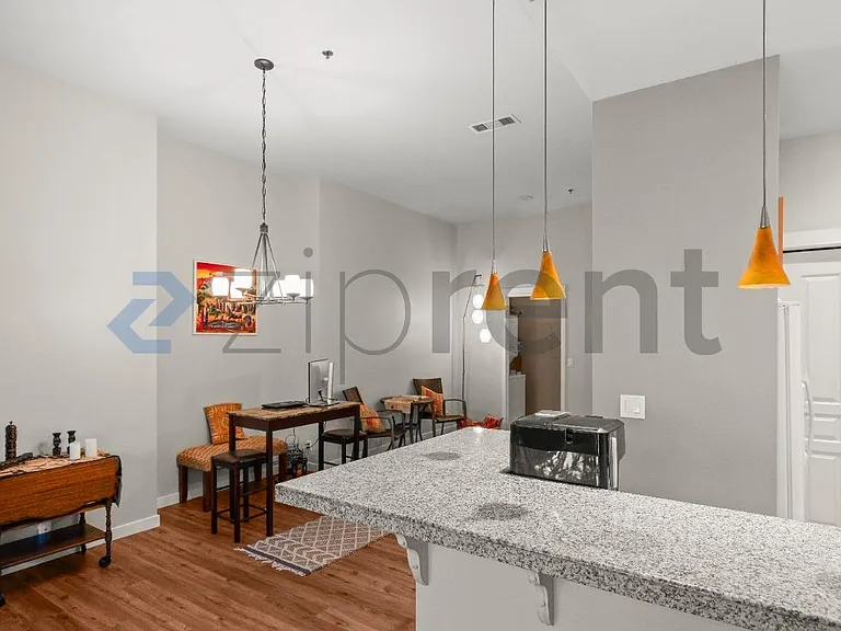 2801 1st Ave #114 — Photo 12