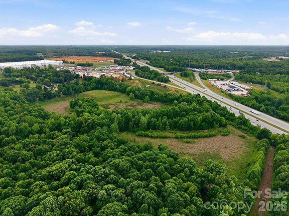 4th image of 1140 Peeler Rd