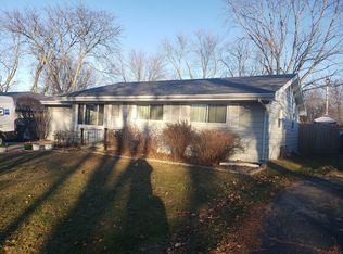 1217 Rutledge Rd, Bloomington, IL 61704