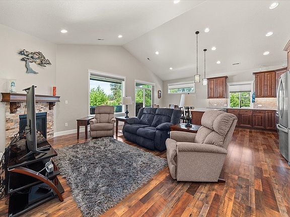 5th image of 2812 S Sonora Dr