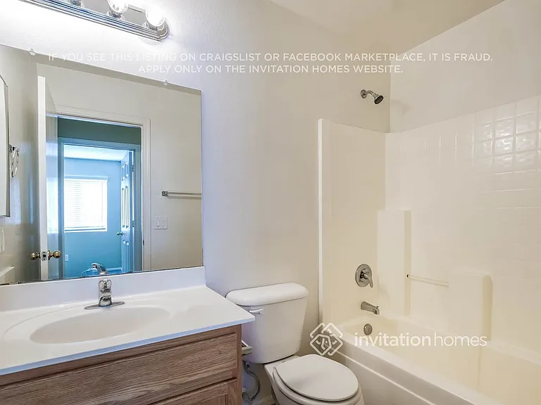 12470 W Hearn Rd — Photo 15
