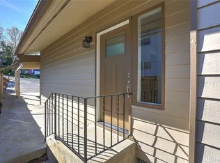 9077 Renton Ave S, Seattle, WA 98118