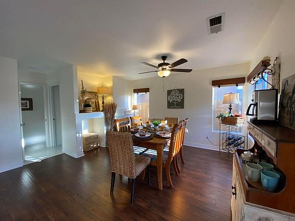 4th image of 628 Hillhaven Dr