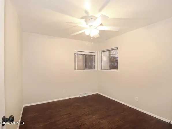 22 Bougainville Dr, Mexico, MO 65265