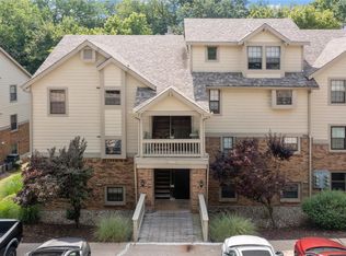 12948 Bryce Canyon Dr APT B, Maryland Heights, MO