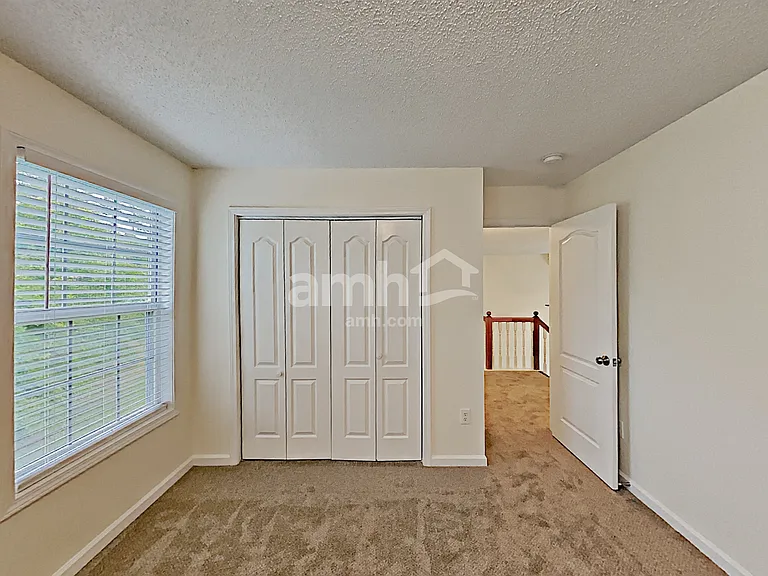 1086 Berkley Dr SE — Photo 10
