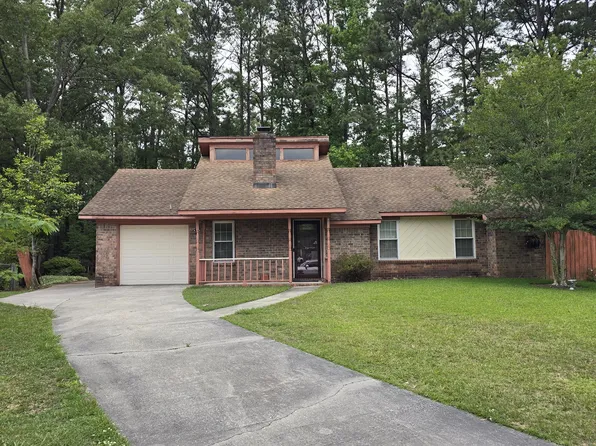 407 Hunt Ct, Goose Creek, SC 29445