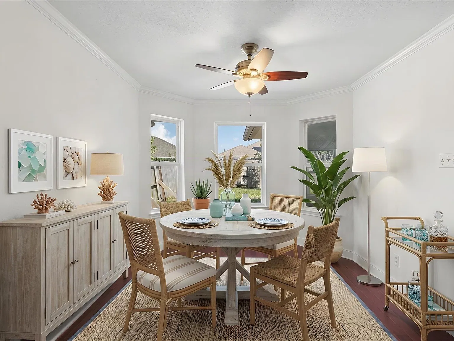 3 bed, 2.0 bath, 1524 sqft, $2,199 — Photo 1