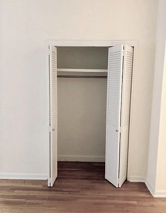 5th image of 15 Sheridan Sq APT 2A