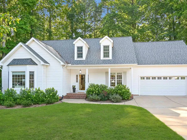 25 Allyson Ct, Youngsville, NC 27596