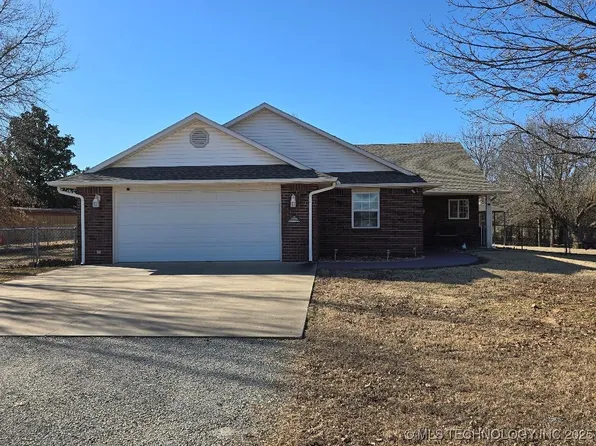 305 Walnut Rdg, Eufaula, OK 74432