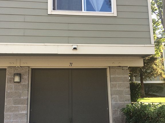 3rd image of 71 Castlebridge Dr