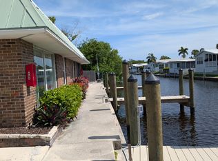 2836 Arbutus St, Naples, FL 34112