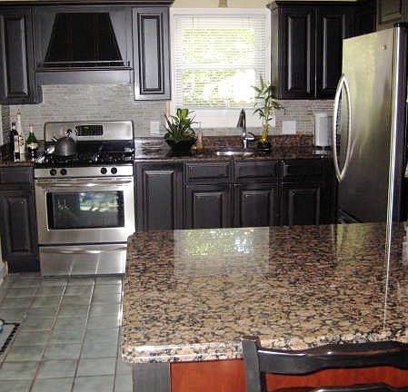4th image of 1261 Dennison Ave