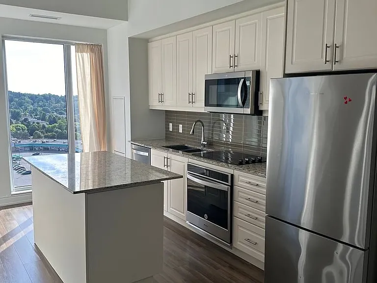 9618 Yonge St #1508 — Photo 6
