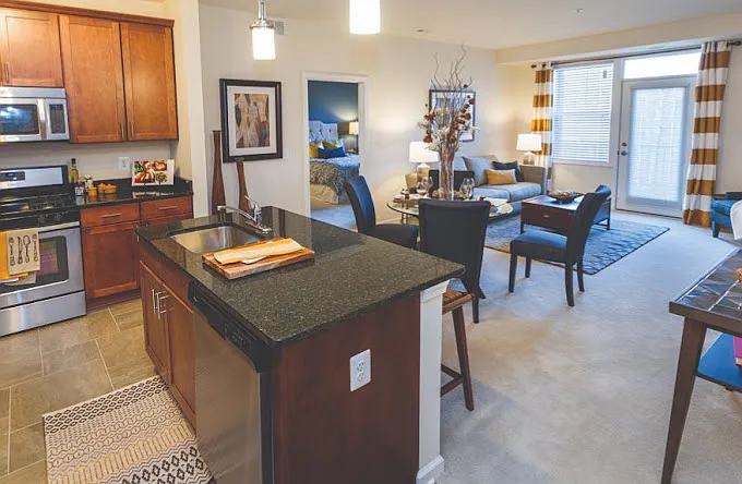 Oakmont Village Apartments — Photo 2