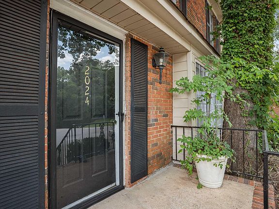 4th image of 2024 Montreat Pkwy #2024