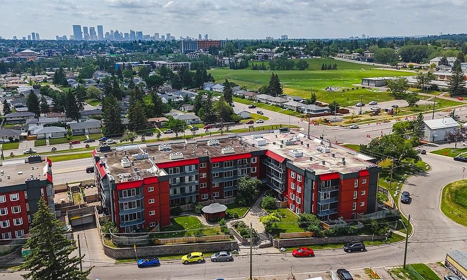 1st image of 333 S Garry Cres NE #417