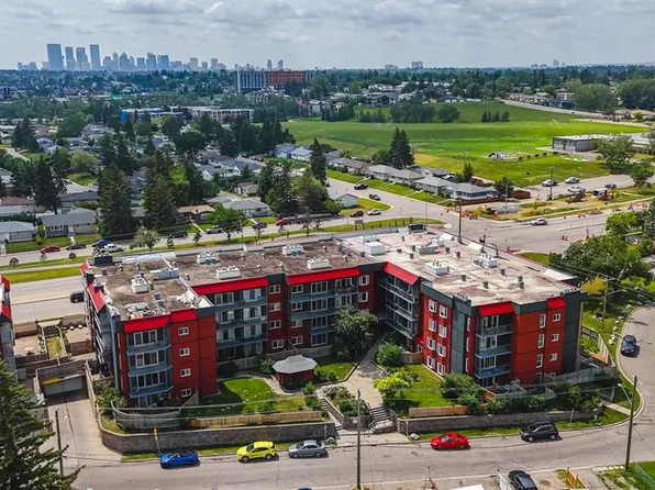 333 S Garry Cres NE #417, Calgary, AB T2K 5W9