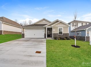 127 Harvest Cir, Dickson, TN 37055