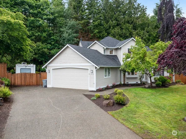 1375 SW 14th Place, North Bend, WA 98045