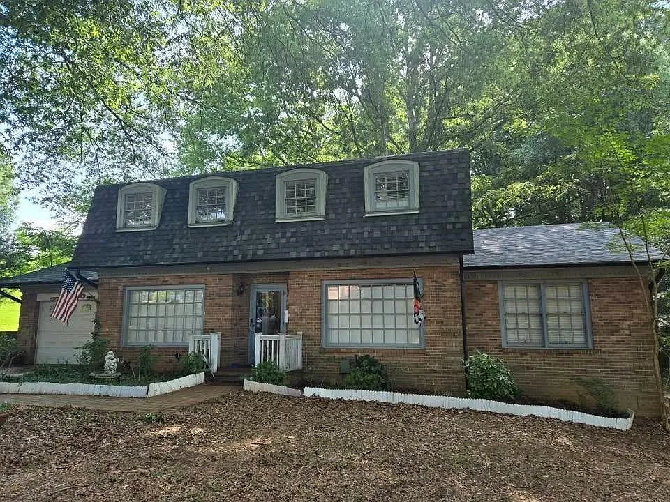 610 Hillsboro Dr