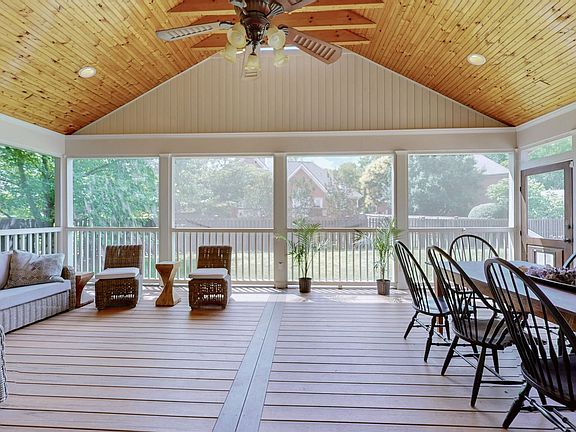 5th image of 309 Evan Ct