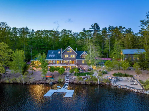41 Keewaydin Road, Center Harbor, NH 03226