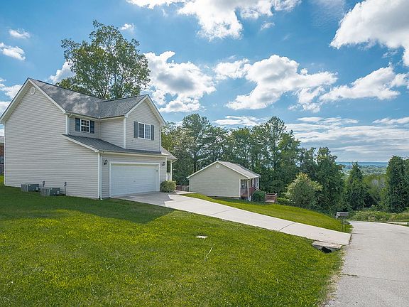 2nd image of 6440 Middle Dr