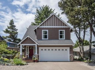 805 SE Jetty Ave, Lincoln City, OR