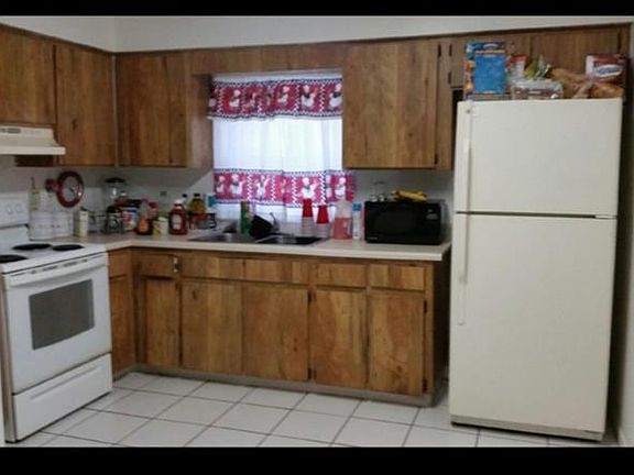 5th image of 4102 E Humphrey St