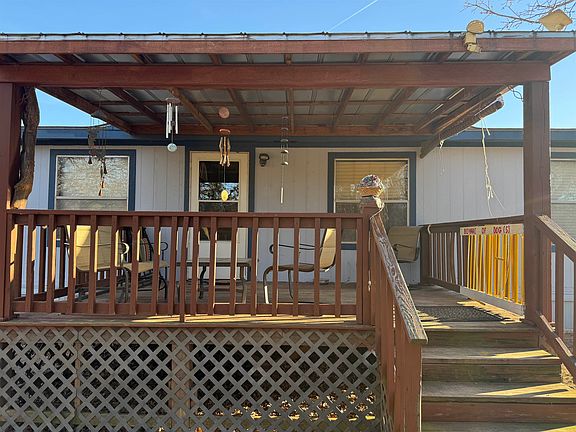 3rd image of 280775 E 1770th Rd