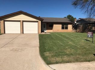 1055 Raintree Mansion, Yukon, OK 73099