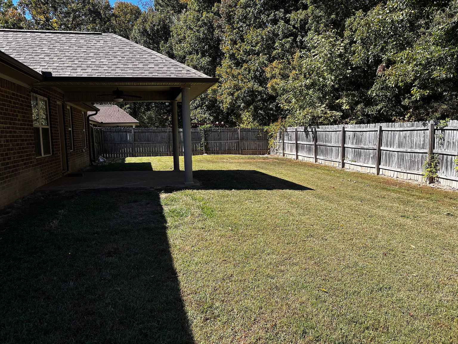 3 bed, 1500 sqft, $1,800 — Photo 2