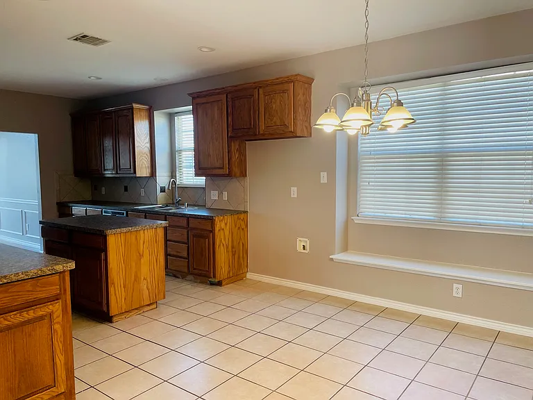 5936 Chisholm Trl — Photo 9